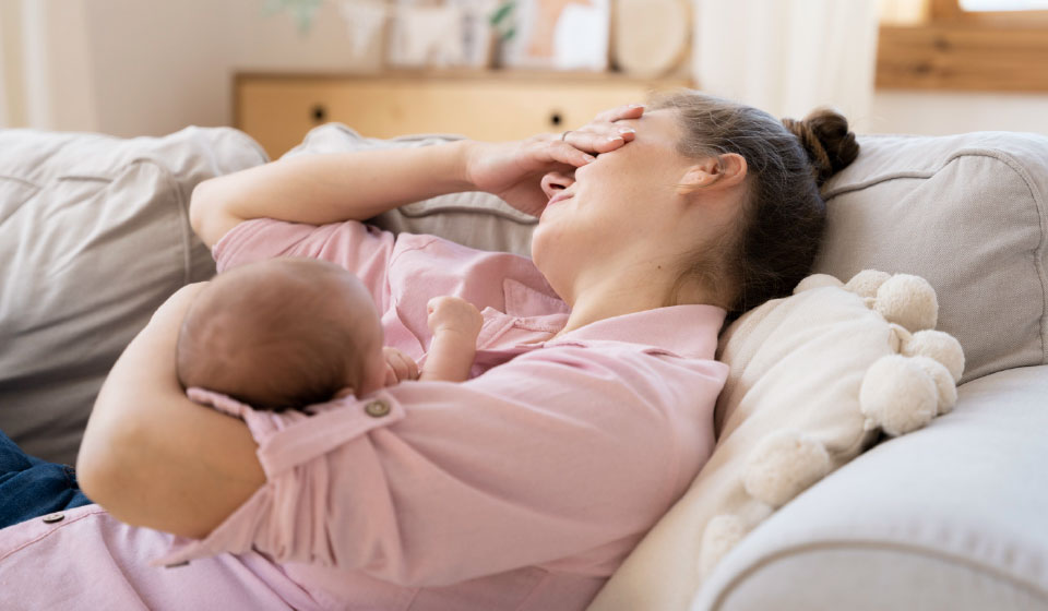 ฟื้นตัวช้าหลังคลอด อ่อนเพลียหลังคลอด แก้ต้นเหตุด้วยสมุนไพรบำรุงม้าม