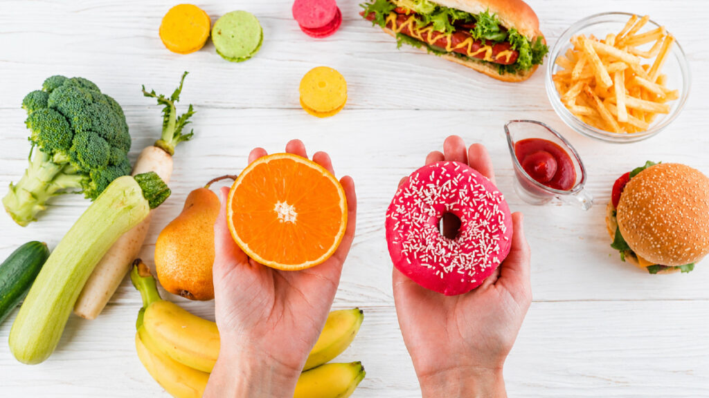 เบาหวานห้ามกินอะไร? 10 อาหารที่ควรหลีกเลี่ยงเพื่อช่วยควบคุมระดับน้ำตาล