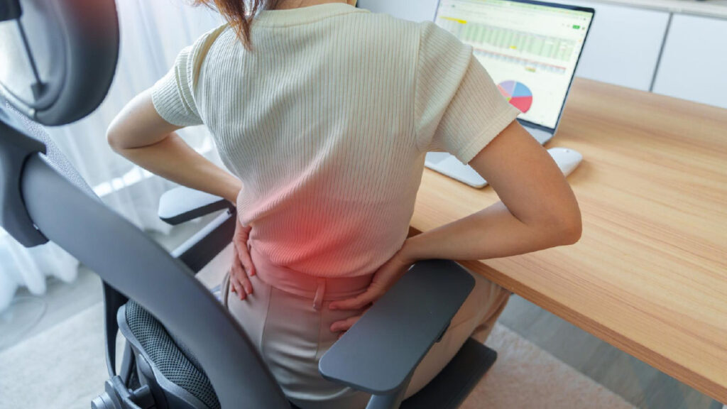 Office Syndrome กับกระดูกทับเส้น ต่างกันอย่างไร? เช็กอาการให้ชัด