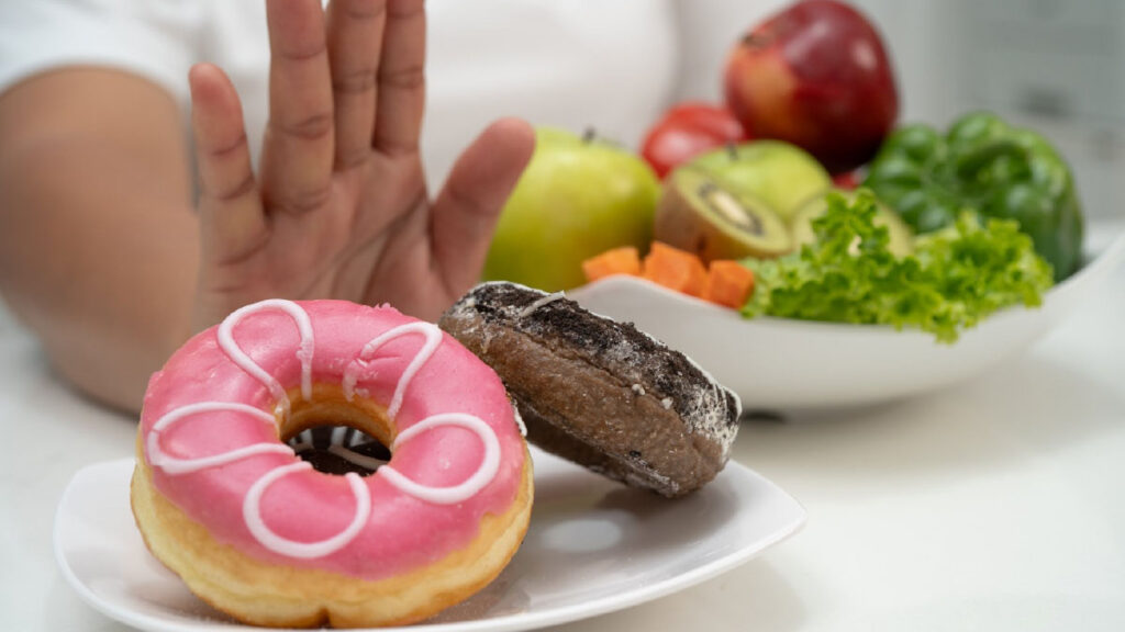 ริดสีดวงห้ามกินอะไร? อาหารและเครื่องดื่มที่ควรระวัง